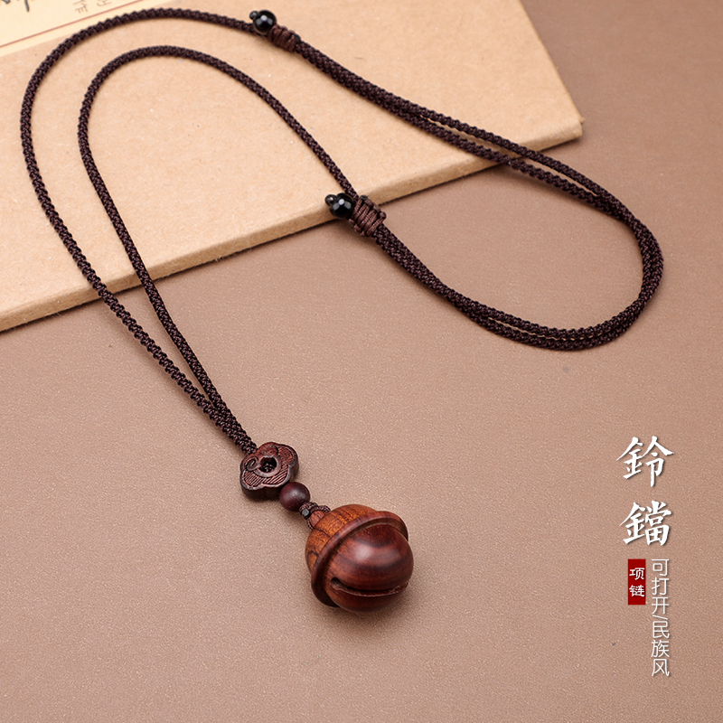 可打开檀木宫铃铛项链长款嘎乌盒放东西挂件女木质毛衣链秋冬新款