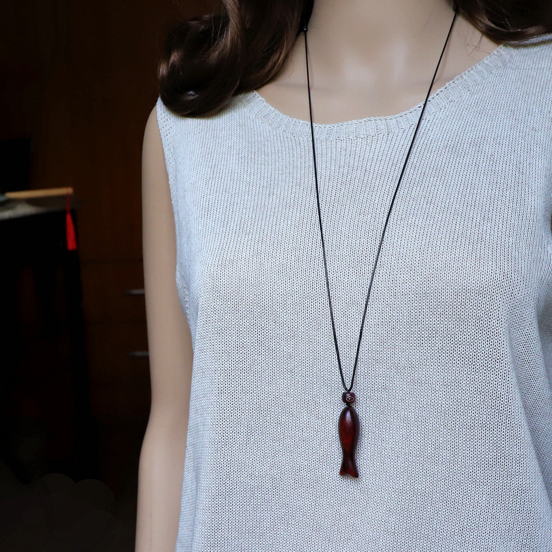 紫檀木小鱼项链长款毛衣链挂件