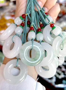 本命年天山翠面包圈吊坠玉石挂件新疆丝玉白玉平安扣福利品礼物