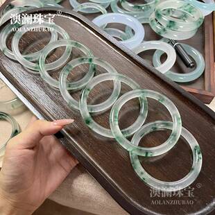 本命年翡翠平替独龙玉冰种飘花玉石手镯石英岩玉飘花细圆条礼物