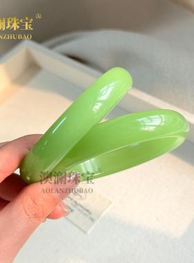 本命年外蒙料精高冰绿色玛瑙玉髓手镯阳绿油青色冰种女玉镯子礼物