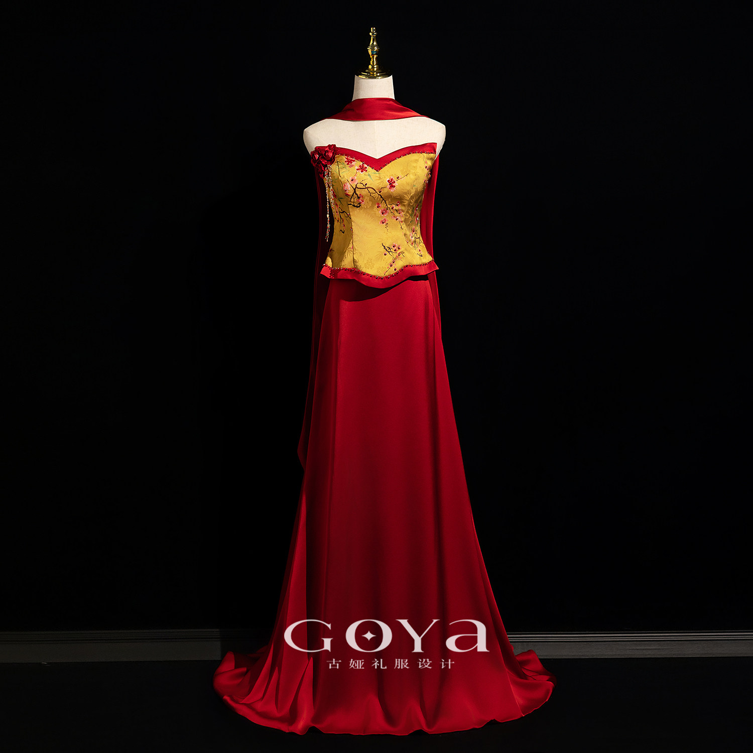 红色抹胸晨袍新中式敬酒服新娘2026新款结婚订婚礼服裙高级感显瘦