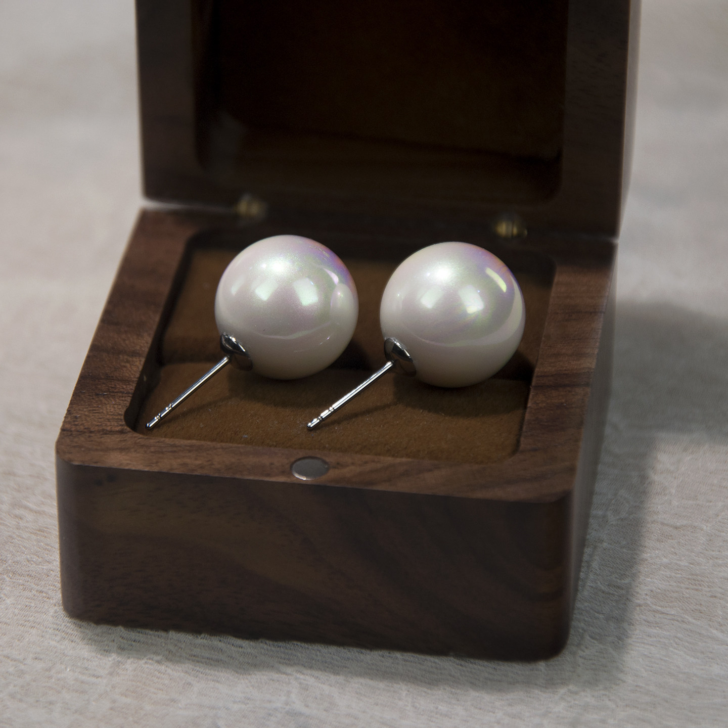 【永不掉色钛合金防过敏】超大正圆幻彩珍珠耳钉女轻奢高级感耳饰,饰品/流行首饰/时尚饰品新,耳钉,淘宝优惠券,粉丝福利购,淘宝优惠卷