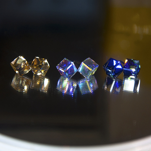 水晶立方体方糖耳钉女轻奢高级感耳饰精致小众设计感耳蜗钉耳骨钉