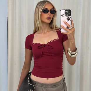 辣妹修身 新款 显瘦短T恤 上衣2026夏季 纯色高级感蕾丝拼接方领短袖