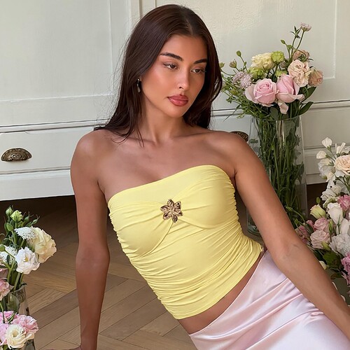 度假风金属装饰抹胸上衣