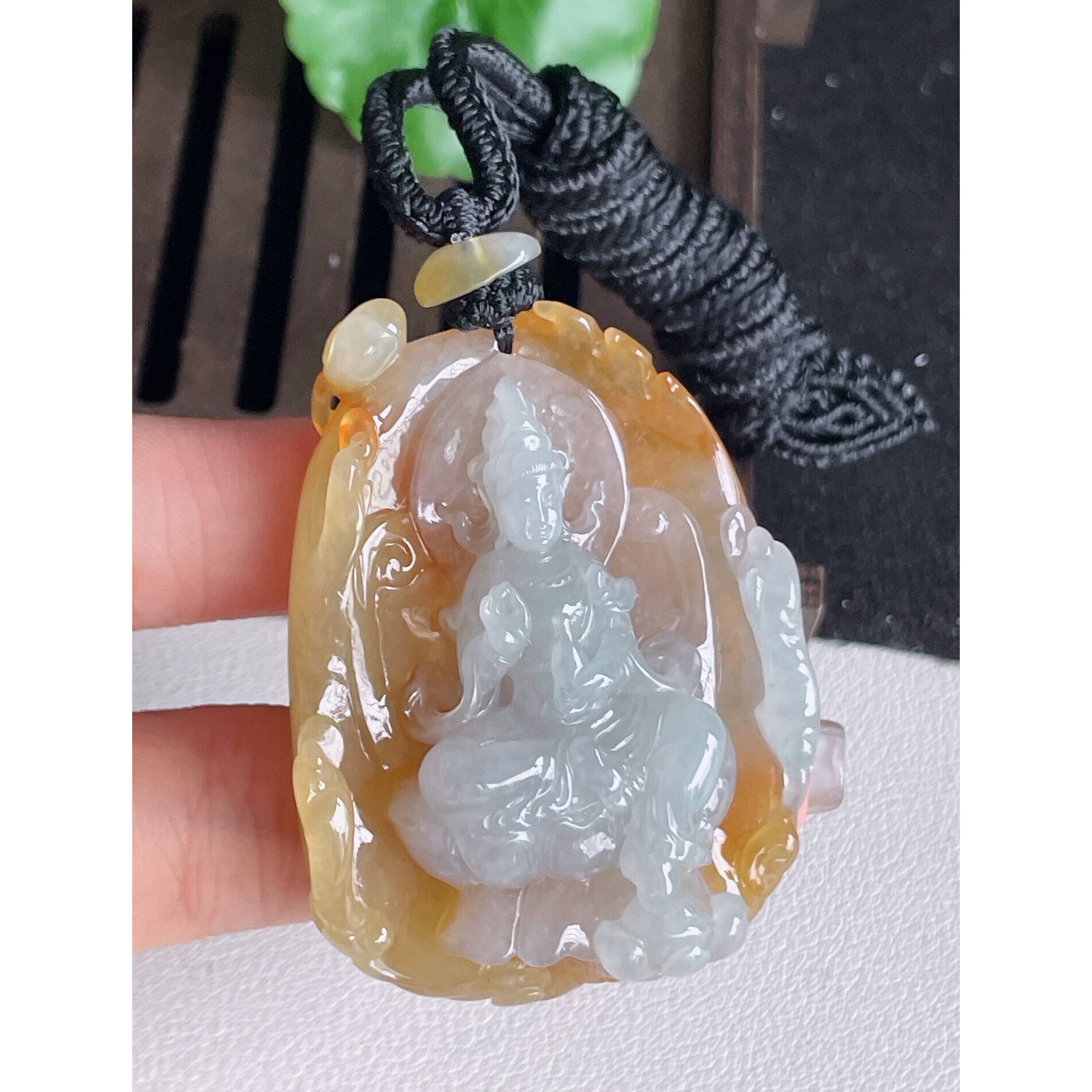 一手货源缅甸天然A货翡翠玉石挂件精雕飘黄翡观音菩萨翡翠吊坠