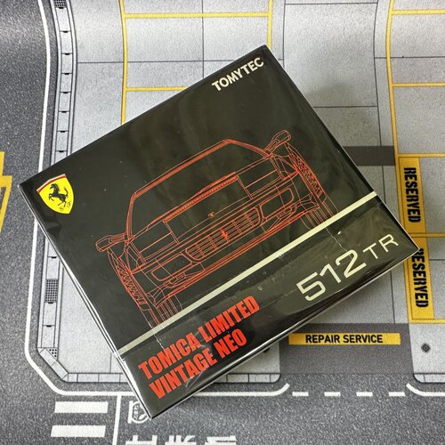 多美卡TLV512TR红色合金车车模全新