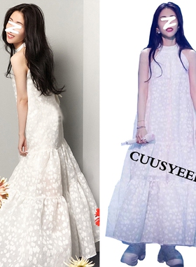 ZBC明星同款挂脖白色蕾丝连衣裙度假沙滩气质轻奢法式气质大摆裙