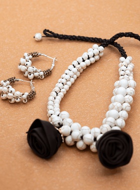 新款白松石项链时尚法式夸张气质重工优雅轻奢宴会耳环两件套送妈