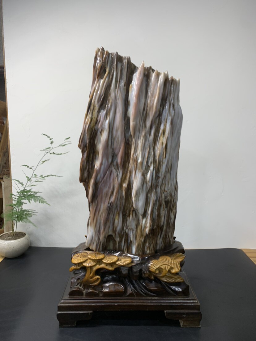 缅甸树化玉摆件总高61/高44.5/宽23/厚10厘米净重23.8斤粉色