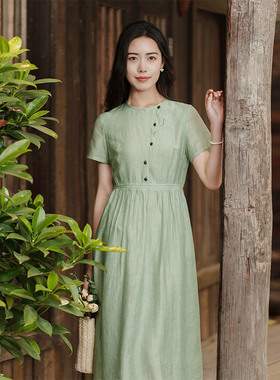 纻衣绿色圆领短袖连衣裙女2025夏装新款设计感文艺绣花收腰中长裙