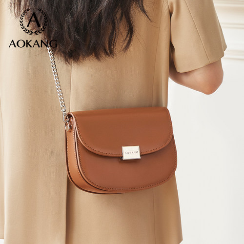 奥康小众质感单肩斜挎包