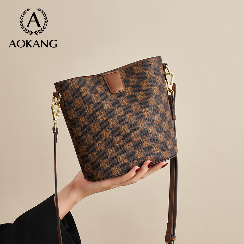 奥康时尚水桶包秋冬手机小包