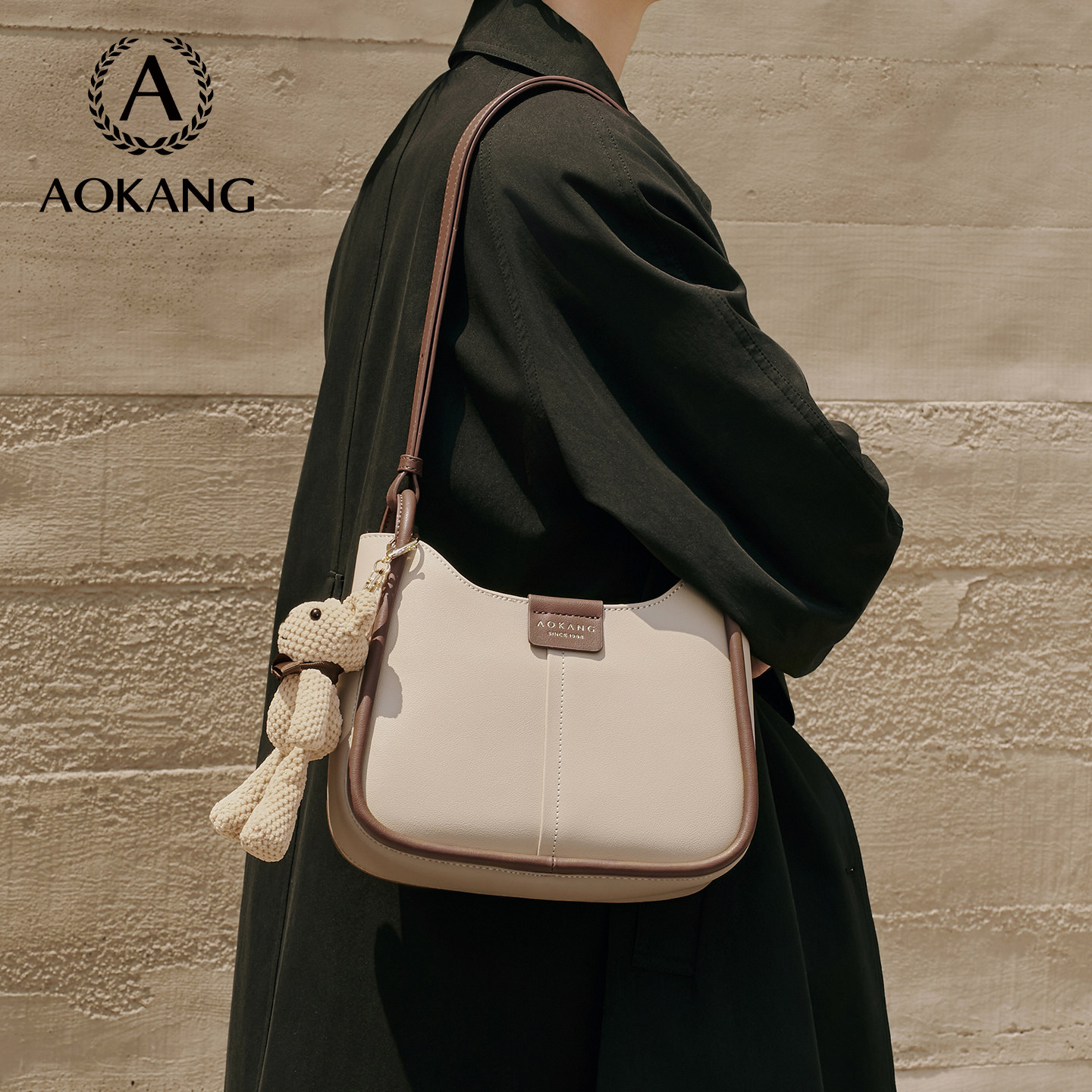 奥康斜挎包女款大容量马鞍包2026新款包包女式通勤包高级感单肩包,箱包皮具/热销女包/男包,通用款女包,淘宝优惠券,粉丝福利购,淘宝优惠卷