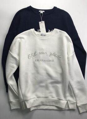 落肩蝙蝠袖字母大码德国卫衣特价