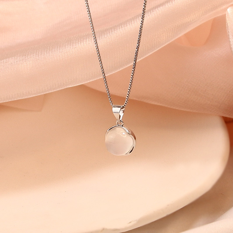 s925银白玉髓项链女潮简约小众设计感轻奢高级感圆形吊坠锁骨链