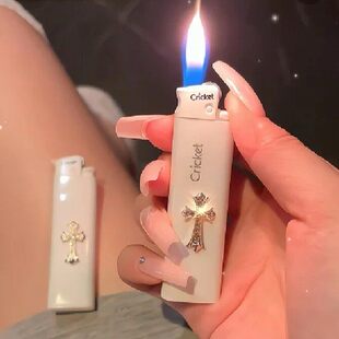新式打火机cricket草蜢打火机蝴蝶砂轮滑轮高颜值女生可爱送礼物