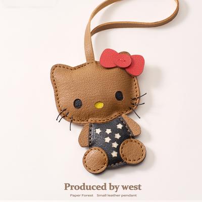 原创凯蒂猫真皮hellokitty包包挂件可爱女生黑皮书包背包小挂饰品