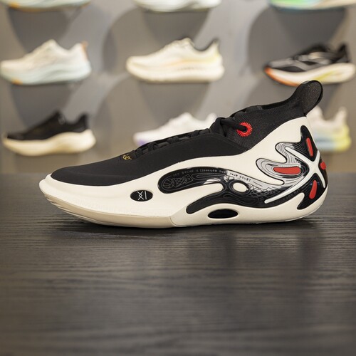 李宁男子减震回弹中帮篮球鞋