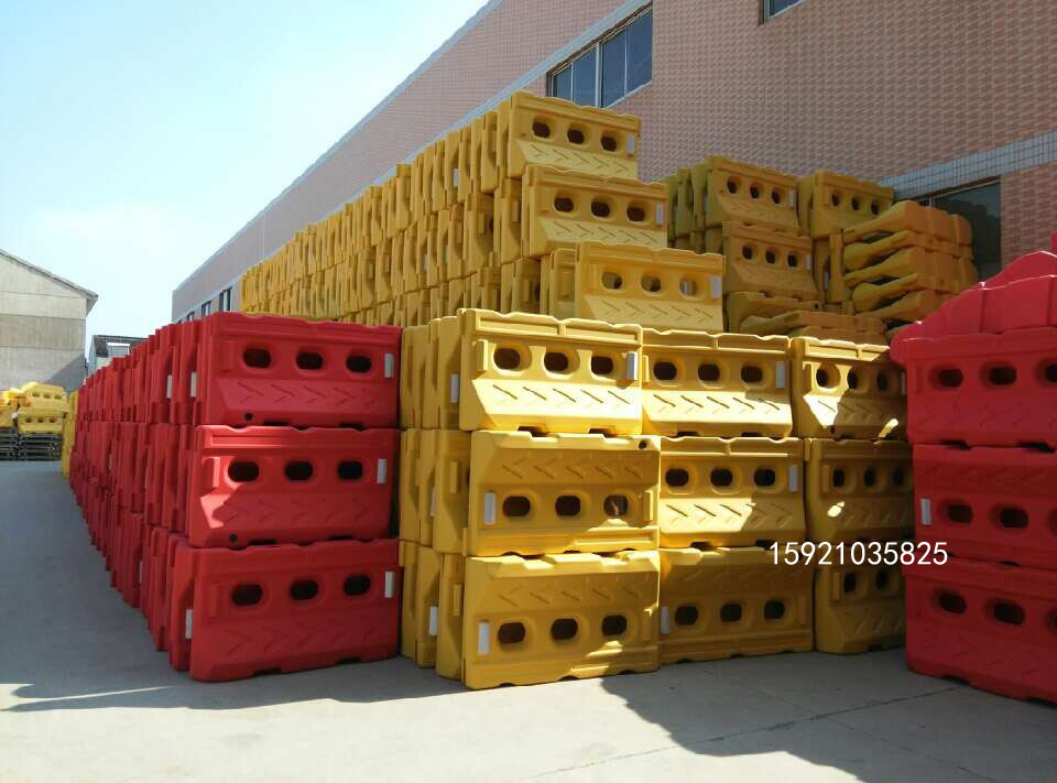 上海出租水马防撞桶 租赁注水隔离墩 活动演出F1赛车防撞筒隔离墩