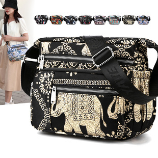 索亚特2025新款大象蓝字母印花尼龙布斜跨女包单肩包跨境泰国批发