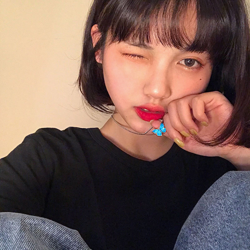 우주 광선 한국 스타 리사의 같은 나비 목걸이 INS 요정 기질 숲 펜던트 새로운 긴 스타일