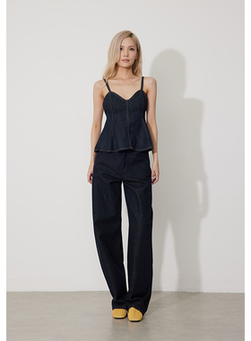 RUGOSAM「直筒裤系列」早春上新丨高腰女修身显腿直牛仔裤RB0637