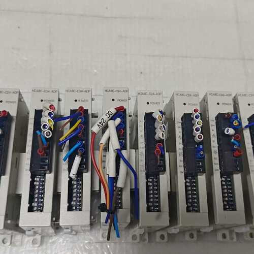 可维修禾川左扩展模块 通讯模块 HCA8C-C24-ADP议价