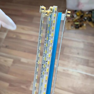 宝德显示器PL24V2背光灯条PL24V1 背光灯管 灯带HISENSE海信24N3F