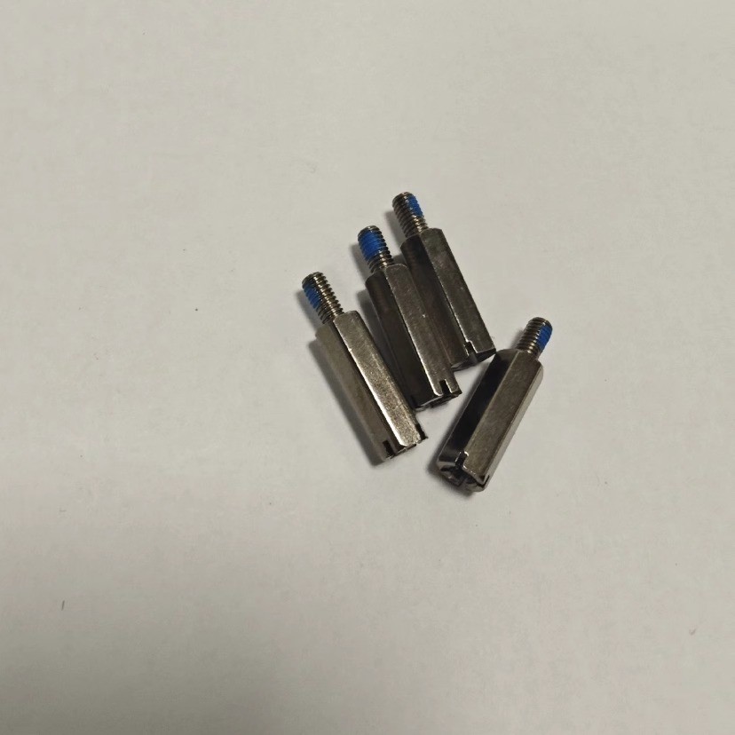 AOC显示器Q24G4E显示器 机械臂延长螺栓 壁挂铜柱螺线 增高柱