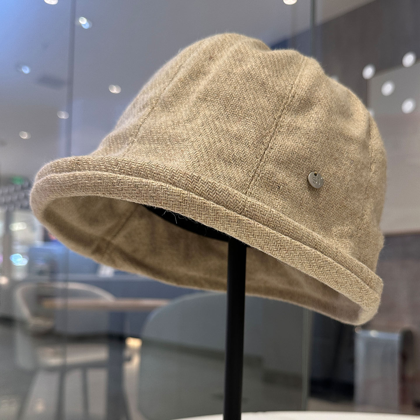 日系小众卷边渔夫帽中青年女士秋冬素颜百搭可折叠盆帽显瘦遮白发