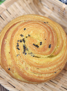 呼市杨老大焙子 咸油旋 呼市干货糕点月饼特色好吃的零食