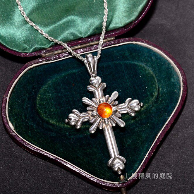 上层精灵的庭院∮italy意大利十字架天然琥珀吊坠vtg 含银链孤品