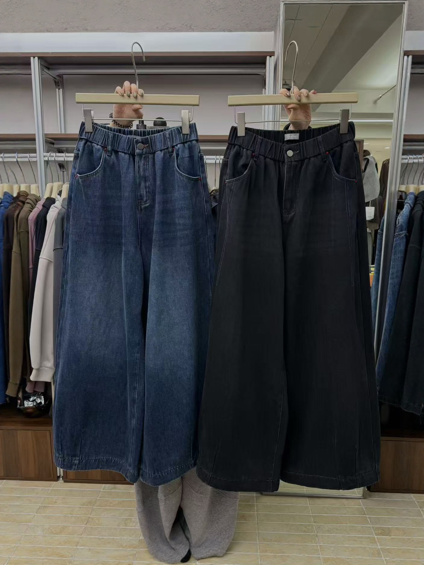 becabeau6768冬装韩国宽松大码慵懒加厚加绒阔腿弯刀牛仔裤长裤女