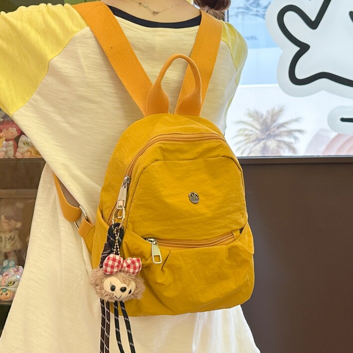 2025新款双肩包小型旅游轻便女士包包小巧出游小背包书包女肩包