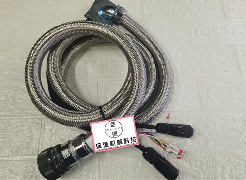 四轴排线SMC130D 5.2M直连-2.2M钢丝护套带不锈钢弯头动力线