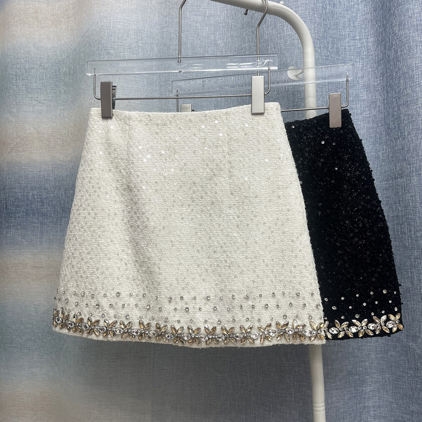 2025冬季毛呢小香风重工钉钻亮片短裙高腰女轻奢显瘦A字裙半身裙,女装/女士精品,半身裙,淘宝优惠券,粉丝福利购,淘宝优惠卷