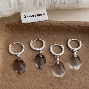 时尚小众设计白色透明水滴耳扣梦幻通透简约百搭日常高级感耳环女