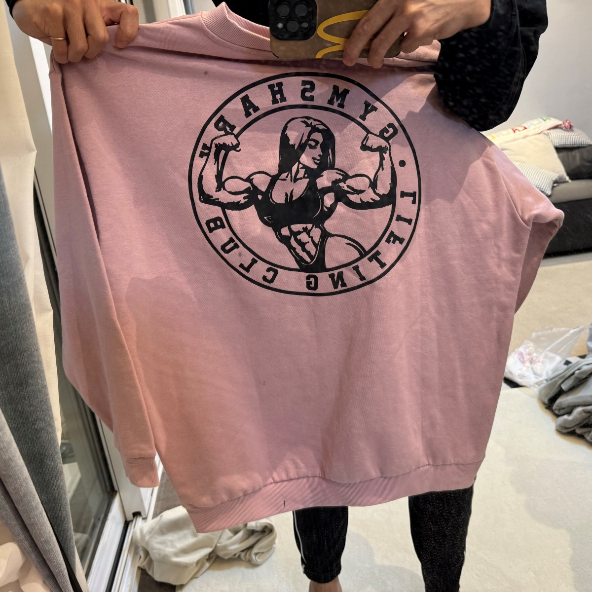 猛男浅粉GYMSHARK STRONG GIRL 超大宽松版圆领运动卫衣套头 薄款