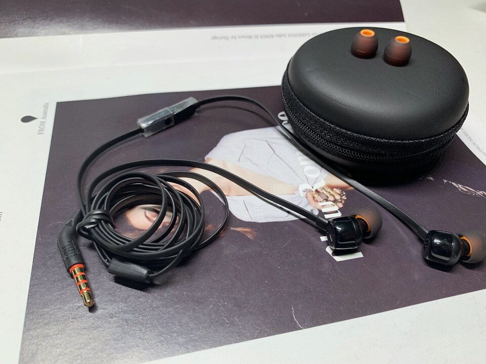 正品捡漏jbl t110重低音耳机有线入耳式高音质高品质隔音佩戴舒适