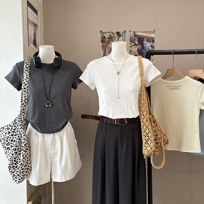 比正]2026夏季新品韩系短款简约基础款修身显瘦短袖T恤女上衣6149