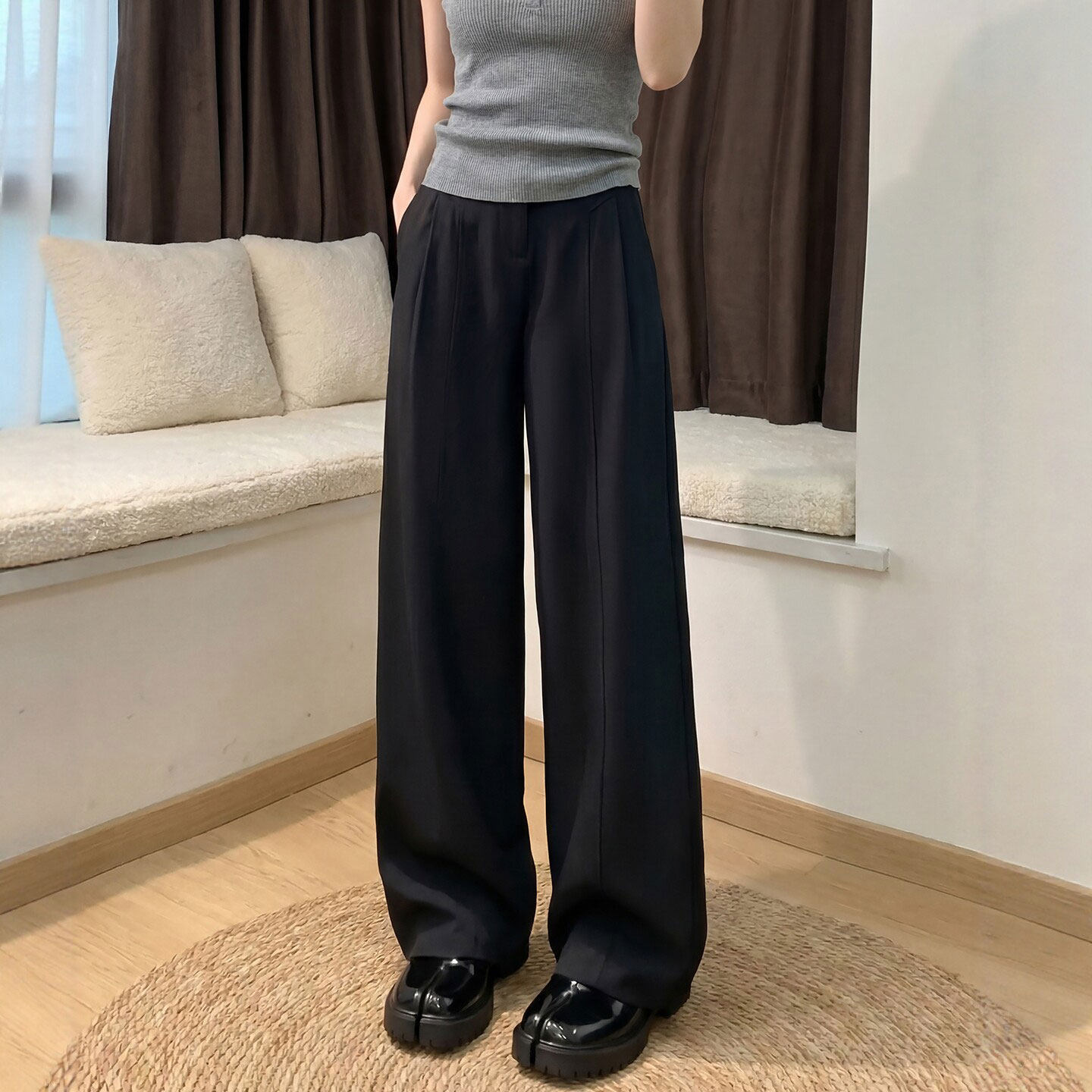 黑色亚麻西装裤女夏薄2026新款高腰宽松垂感老钱风休闲直筒阔腿裤