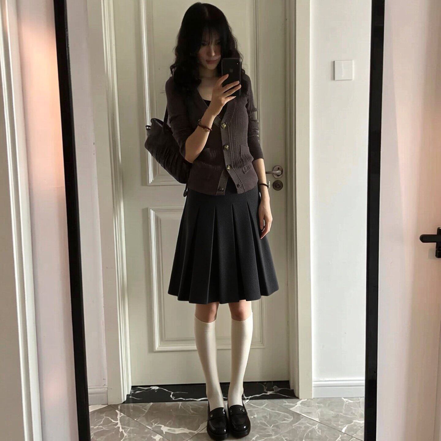 毛呢半身裙女2026新款秋冬季黑色高腰a字半裙中裙小个子百褶短裙