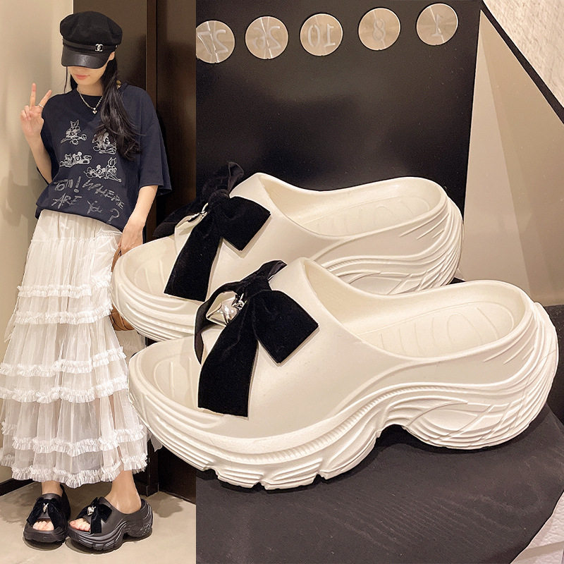 2026新款外穿夏季超火9厘米厚底拖鞋女款夏天凉拖鞋外出学生增高