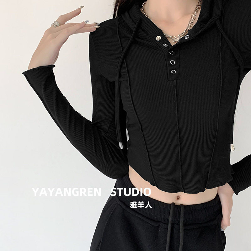 黑色连帽t恤女2022年新款秋冬季设计感小众修身外穿卫衣长袖上衣