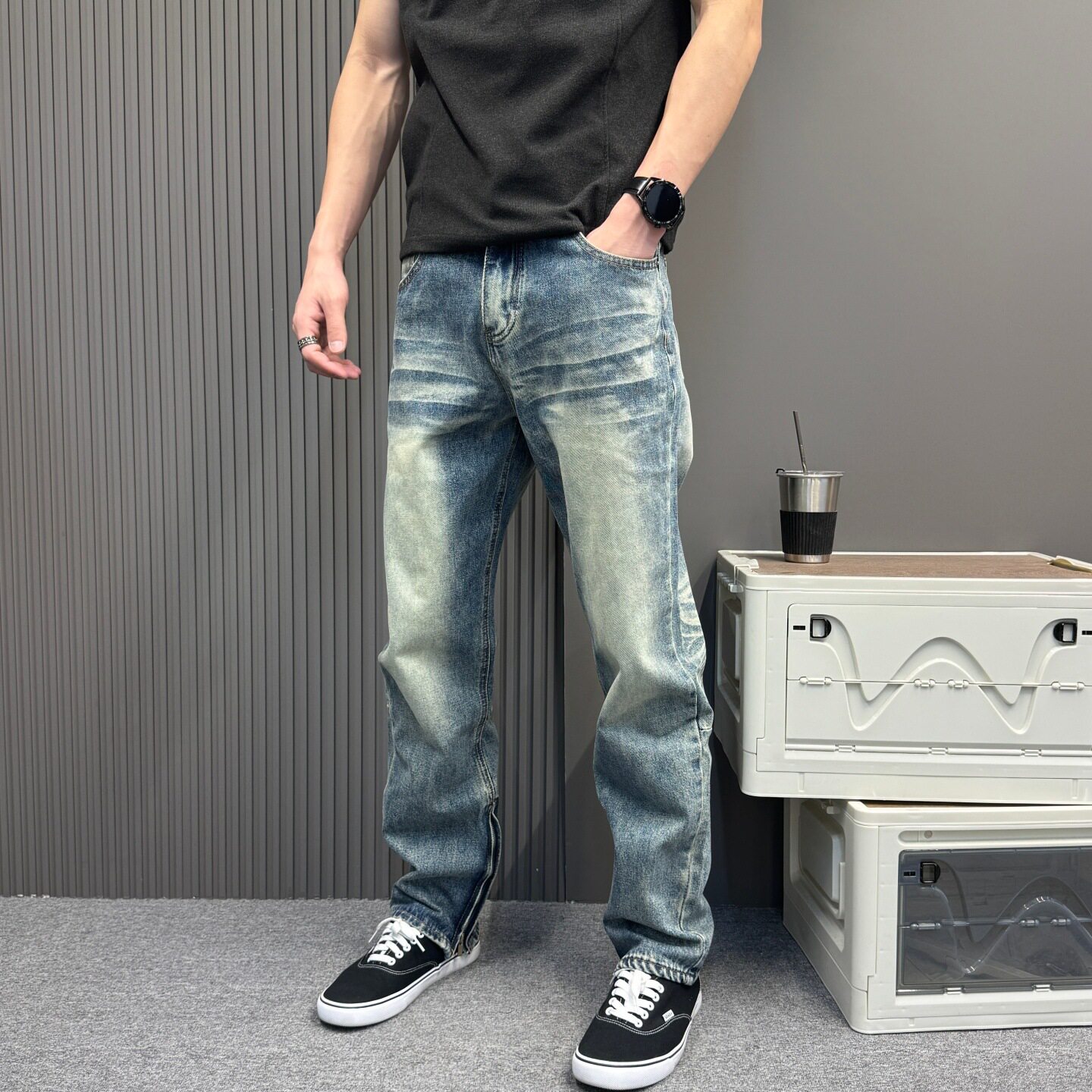 春季日系休闲潮裤脚拉链款复古水洗磨破毛边宽松阔腿直筒牛仔裤男