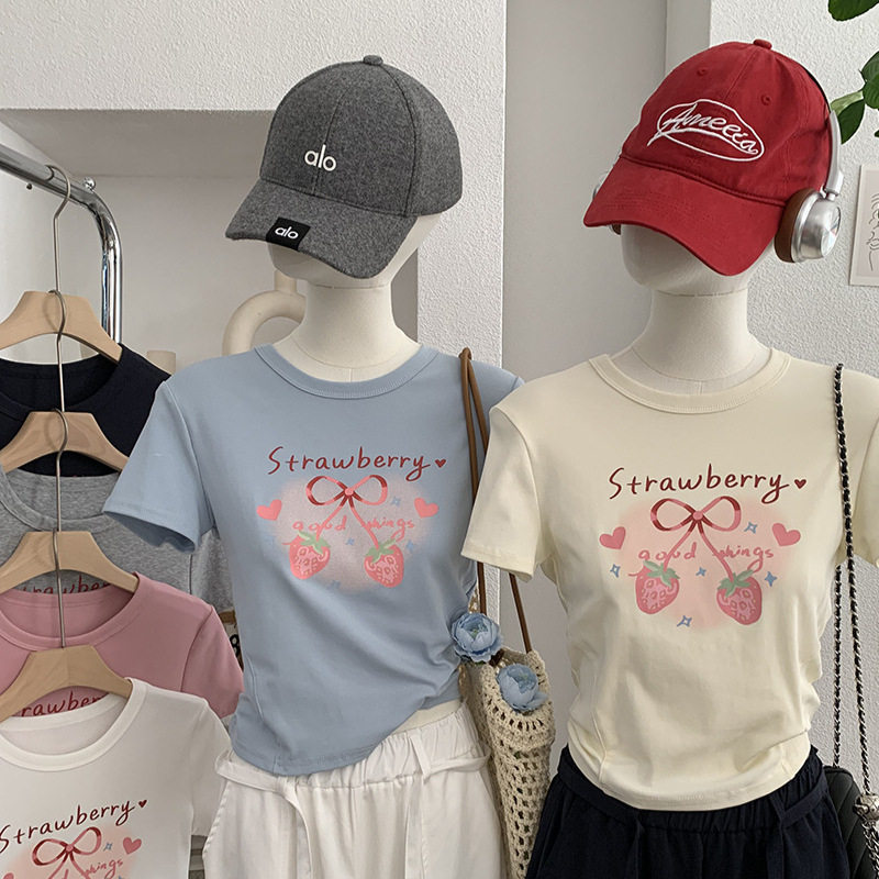 欧玛莱 水果草莓印花圆领修身显瘦正肩短袖T恤女时尚短款上衣6702