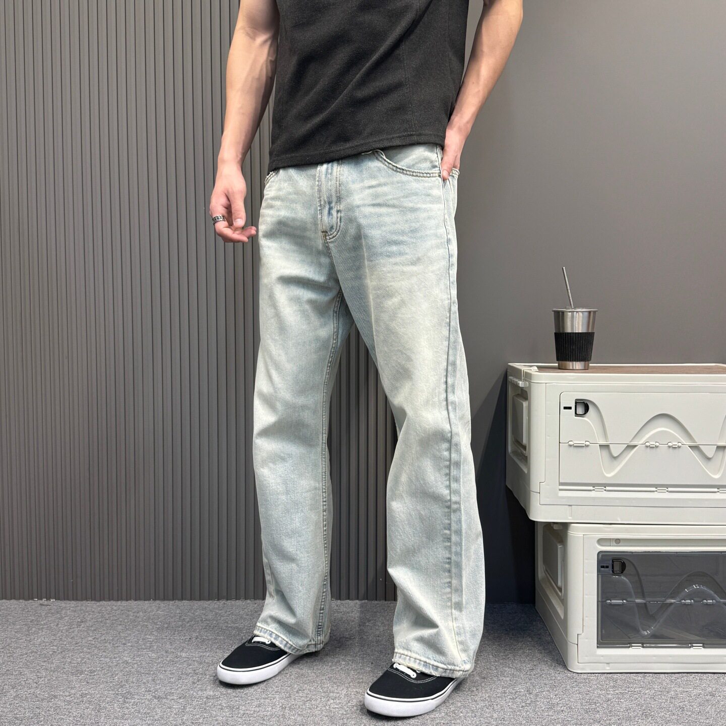 浅蓝色水洗牛仔裤男美式高街极简风微喇裤子  夏季修身显瘦直筒裤