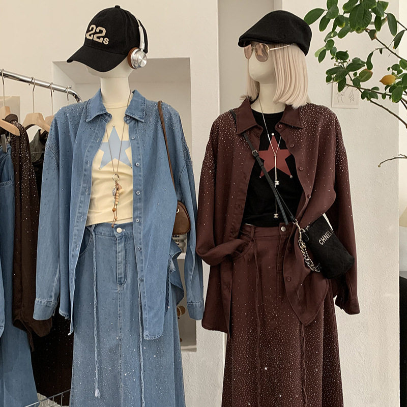 欧玛莱 翻领长袖烫钻中长款牛仔衬衫搭半身裙两件套潮流新品 6545